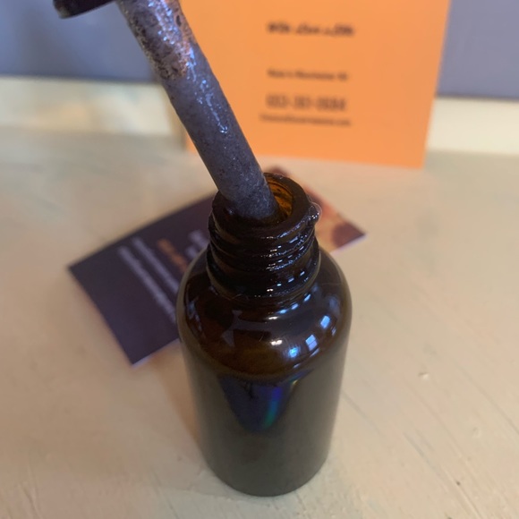 Activated Charcoal Beard Wash - Picture 2 of 2